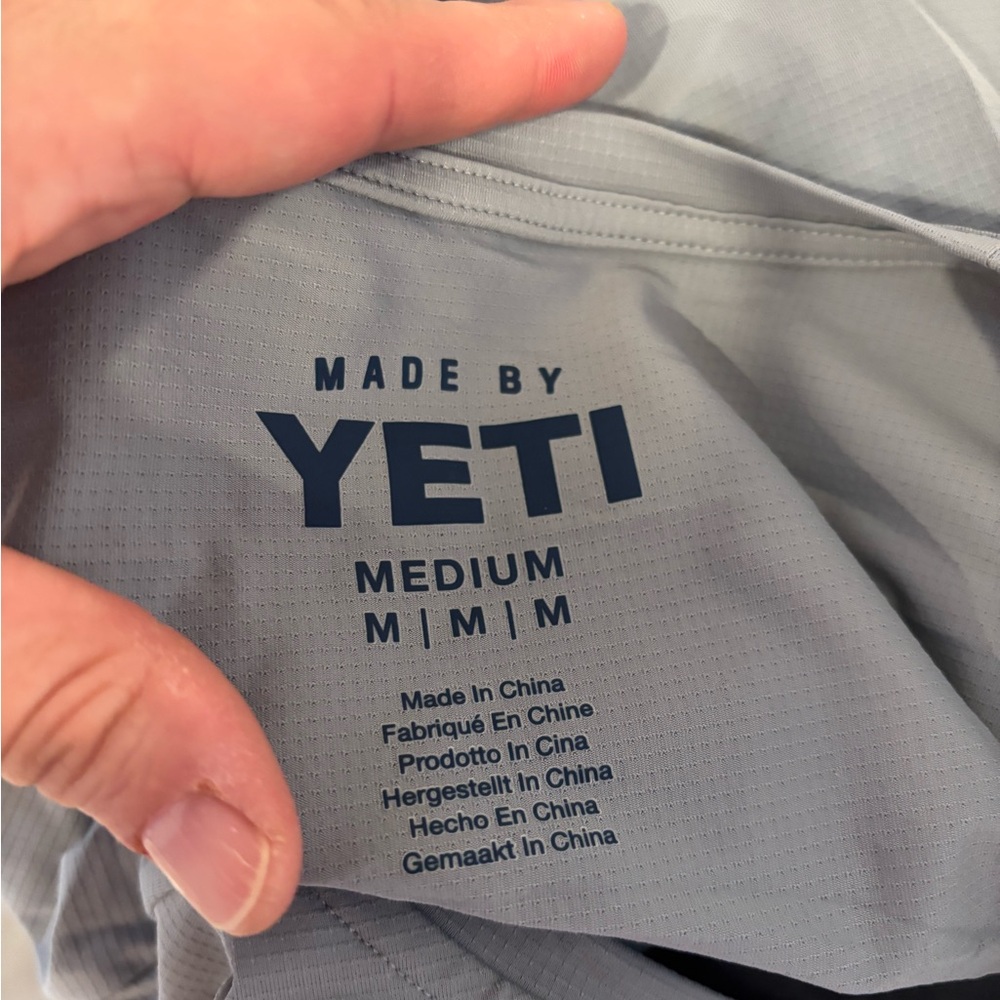 YETI MEN'S CREW NECK ULTRA LIGHTWEIGHT SUNSHIRT GREY size men's medium - Picture 9 of 11